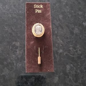 VTG Glass Cameo Gold Tone Stick Pin Hat Pin
